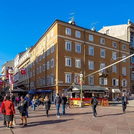 Main Street Apartments Rijeka Exterior photo